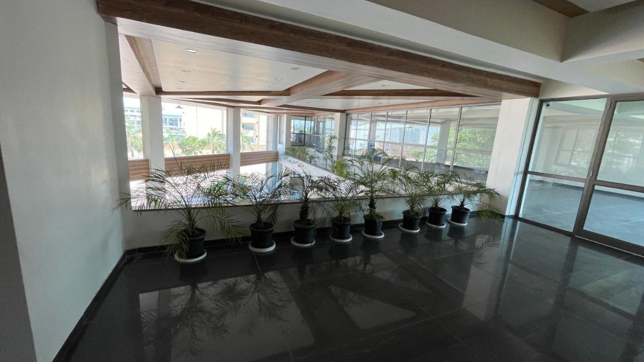 Heaven 7 Hotel & Resort Himatnagar Dış mekan fotoğraf