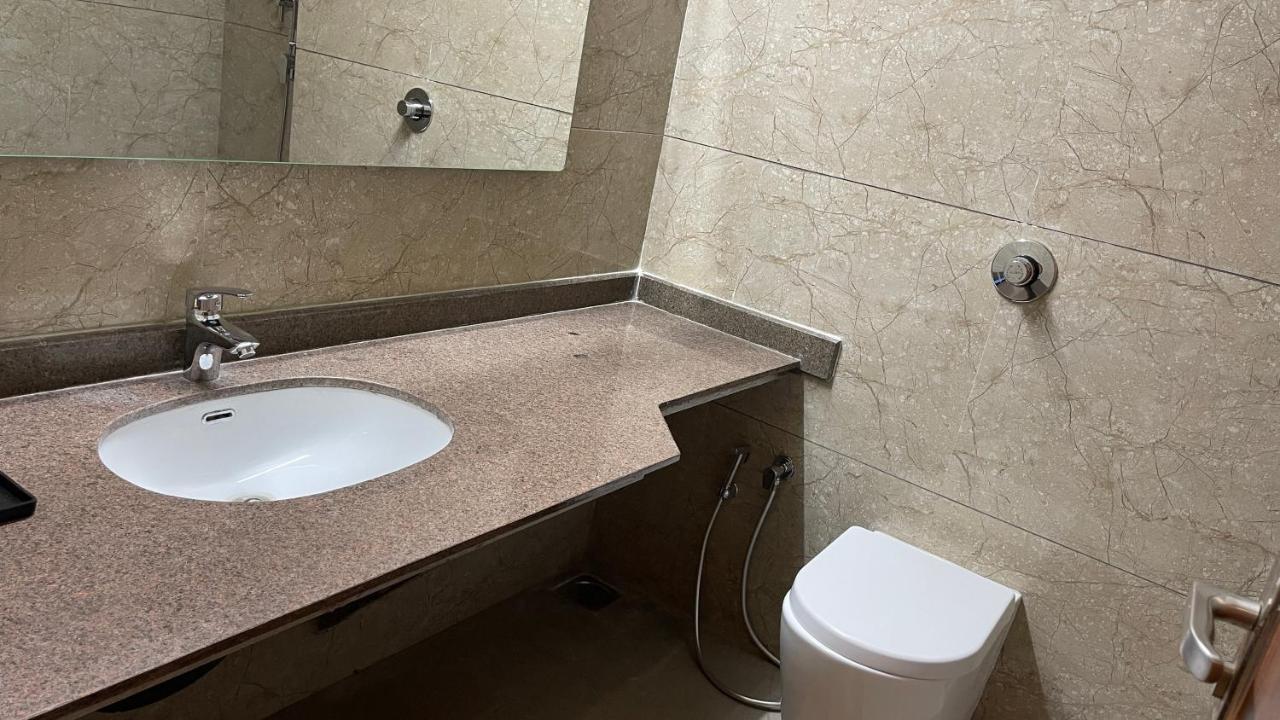 Heaven 7 Hotel & Resort Himatnagar Dış mekan fotoğraf
