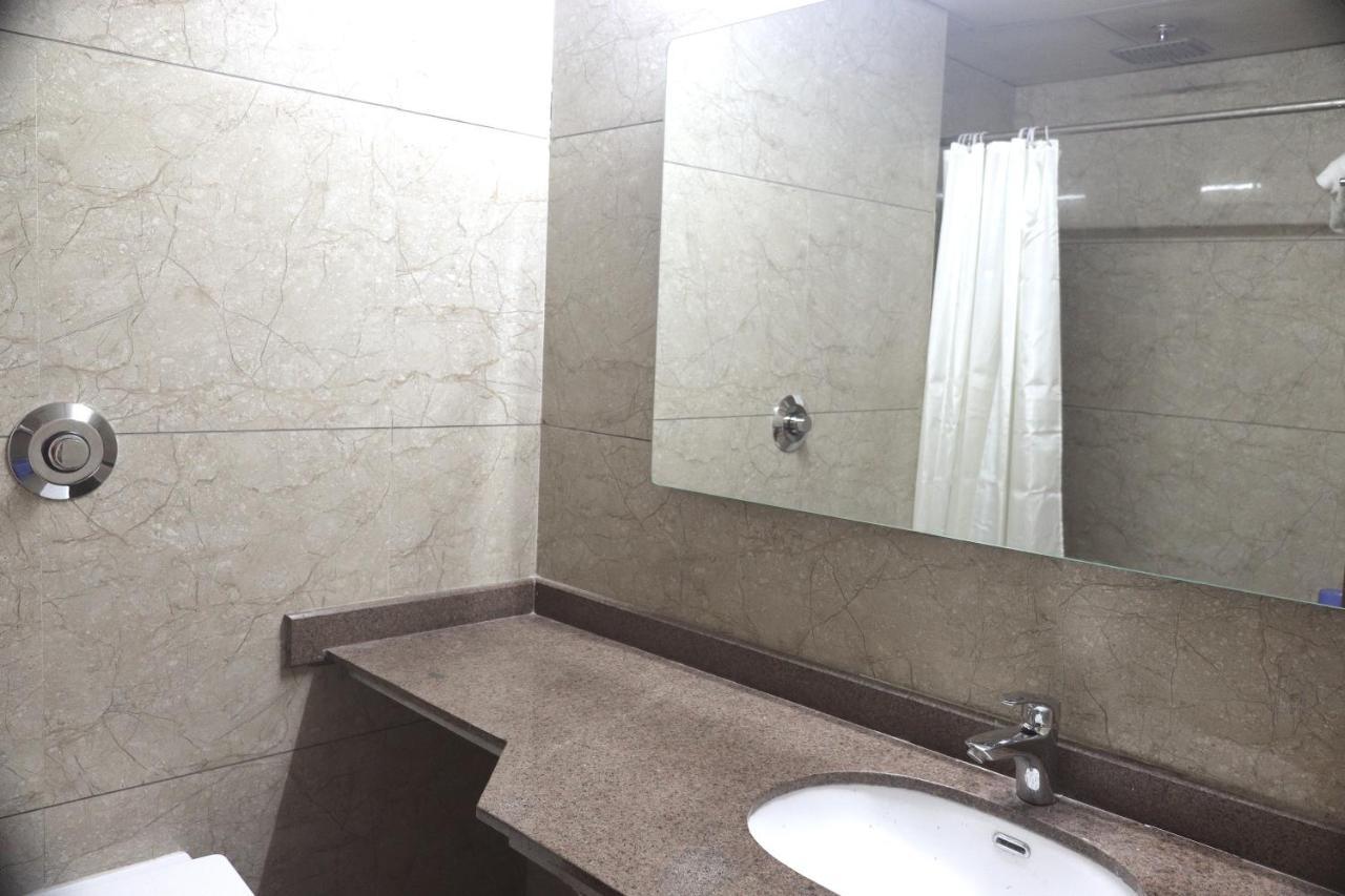 Heaven 7 Hotel & Resort Himatnagar Dış mekan fotoğraf
